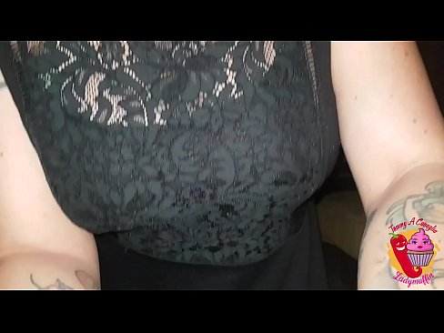 ❤️ Slutty Stéifschwëster gëtt him e blowjob a Spuenesch ☑ Qualitéit Porno bei eis ❌